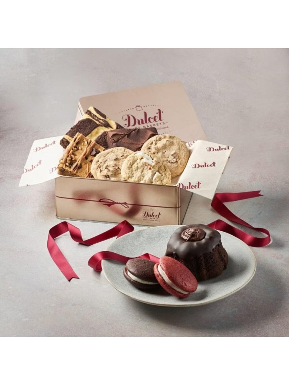 Deluxe Snack Gift Basket - Perfect Food Gifts for Halloween, Fall & Thanksgiving